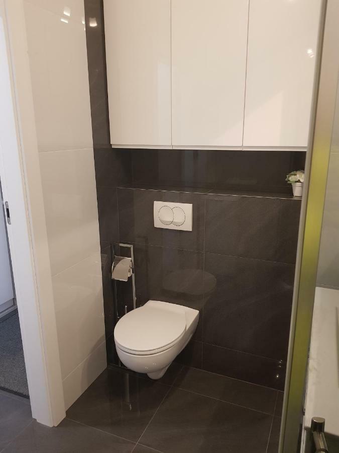 Apartamenty Blizej Morza Kasprowicza Kolobrzeg Exterior photo